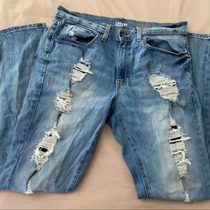 Men’s Urban Pipeline distressed jeans slim fit